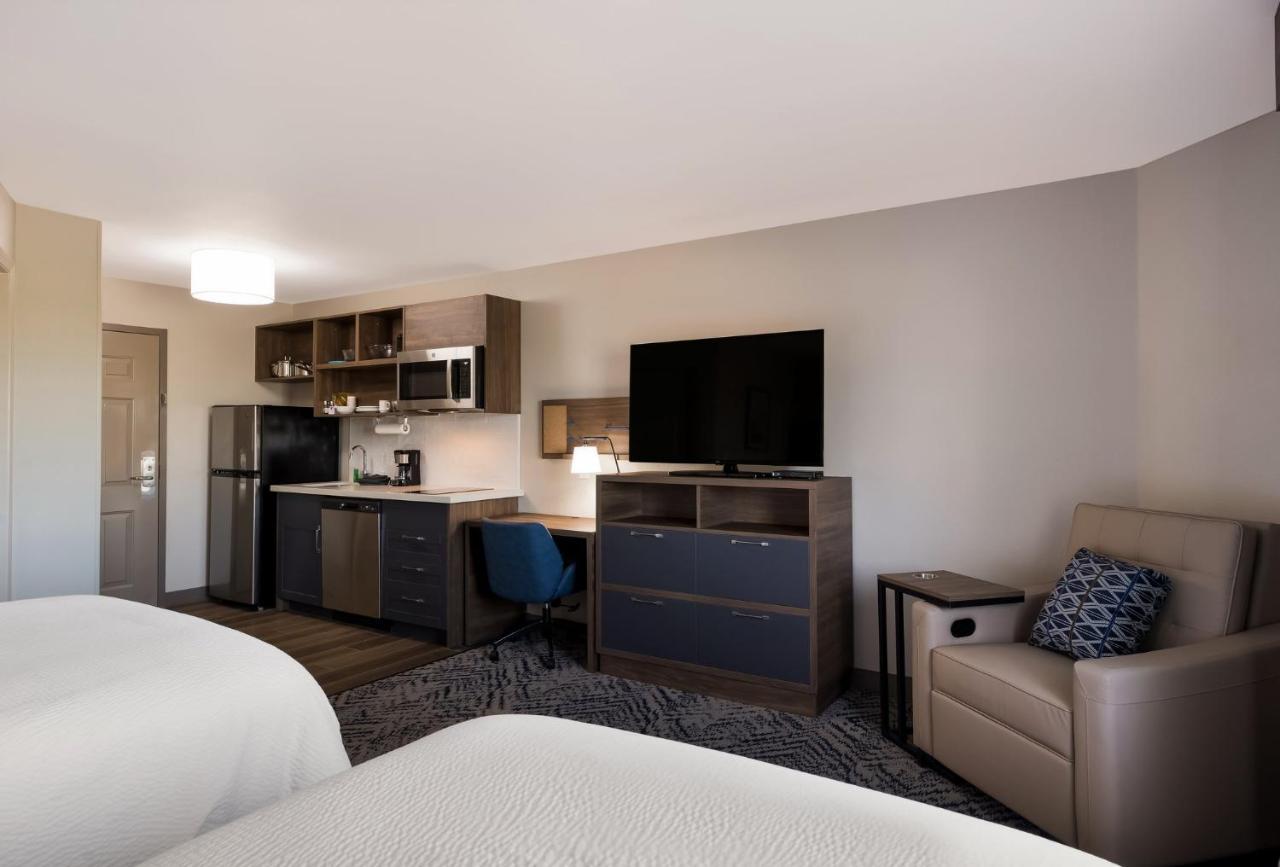 Candlewood - River Ranch By Ihg Hotel Lafayette