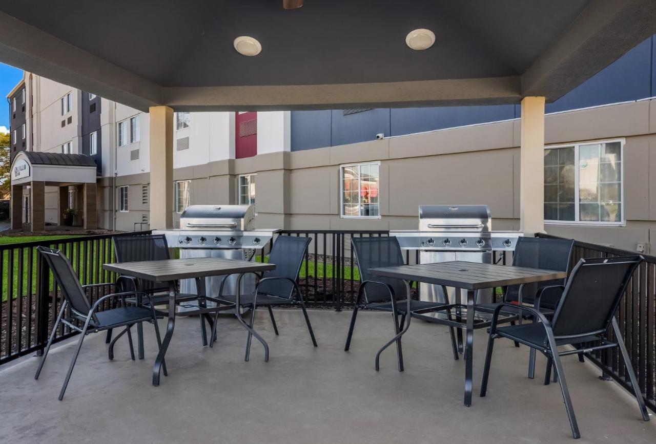 Candlewood - River Ranch By Ihg Hotel Lafayette